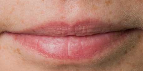 Lippenschtiftartige Mundschatierung Bild 2